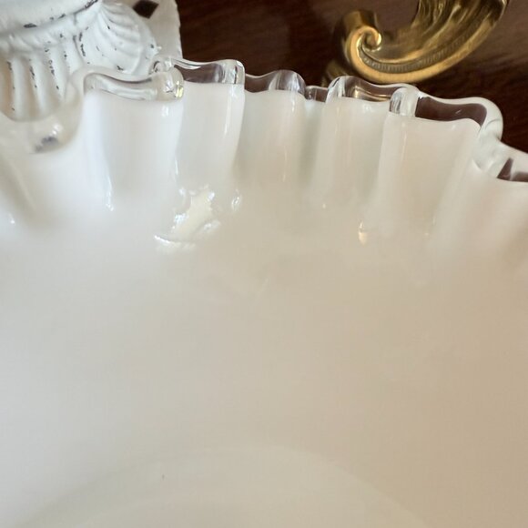 Vintage Fenton Silver Crest 11" Milk Glass Large Ruffled Bowl Dish - Picture 3 of 13